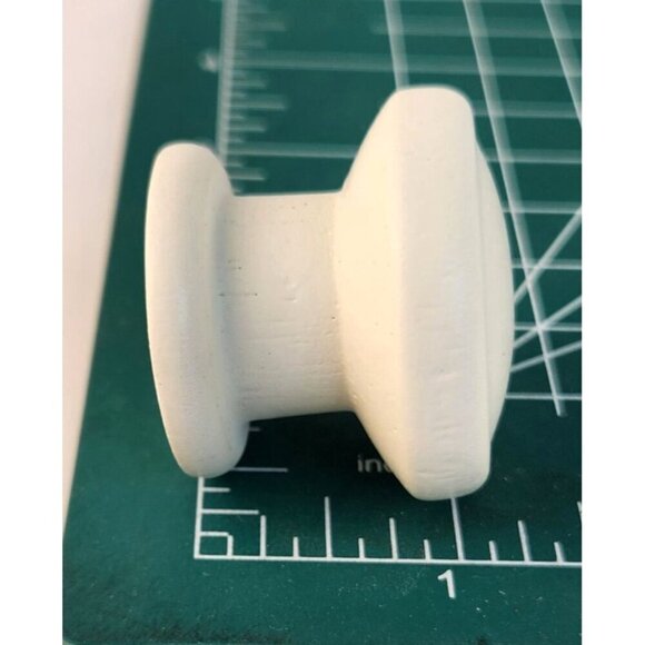 Set Of 11 White Wooden Cabinet Knobs With Screws Round Drawer Pulls 1.5 Inch Dia - Picture 7 of 9